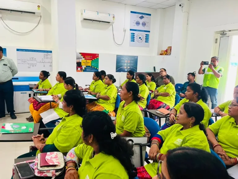 TPWODL Trains First Batch of ‘Solar Didi’s to Champion Rooftop Solar in Sambalpur
